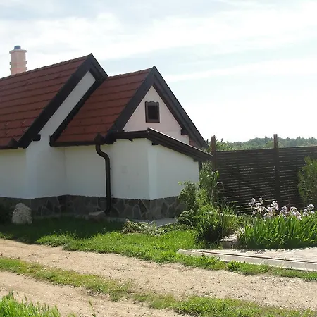 Vörösmál Balatonfüred